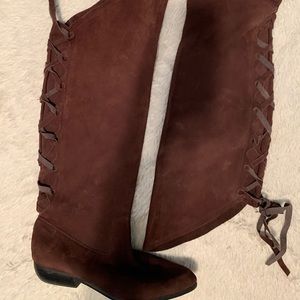 Elastomere Suede Knee Boots - Size 9